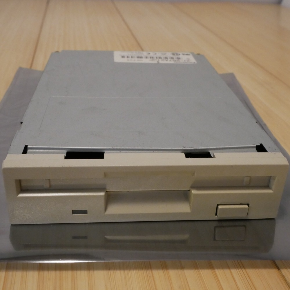 Panasonic JU-257A216P 1.44MB Floppy Disk Drive 3.5 inch Internal FDD Tested - 08 - Picture 2 of 8